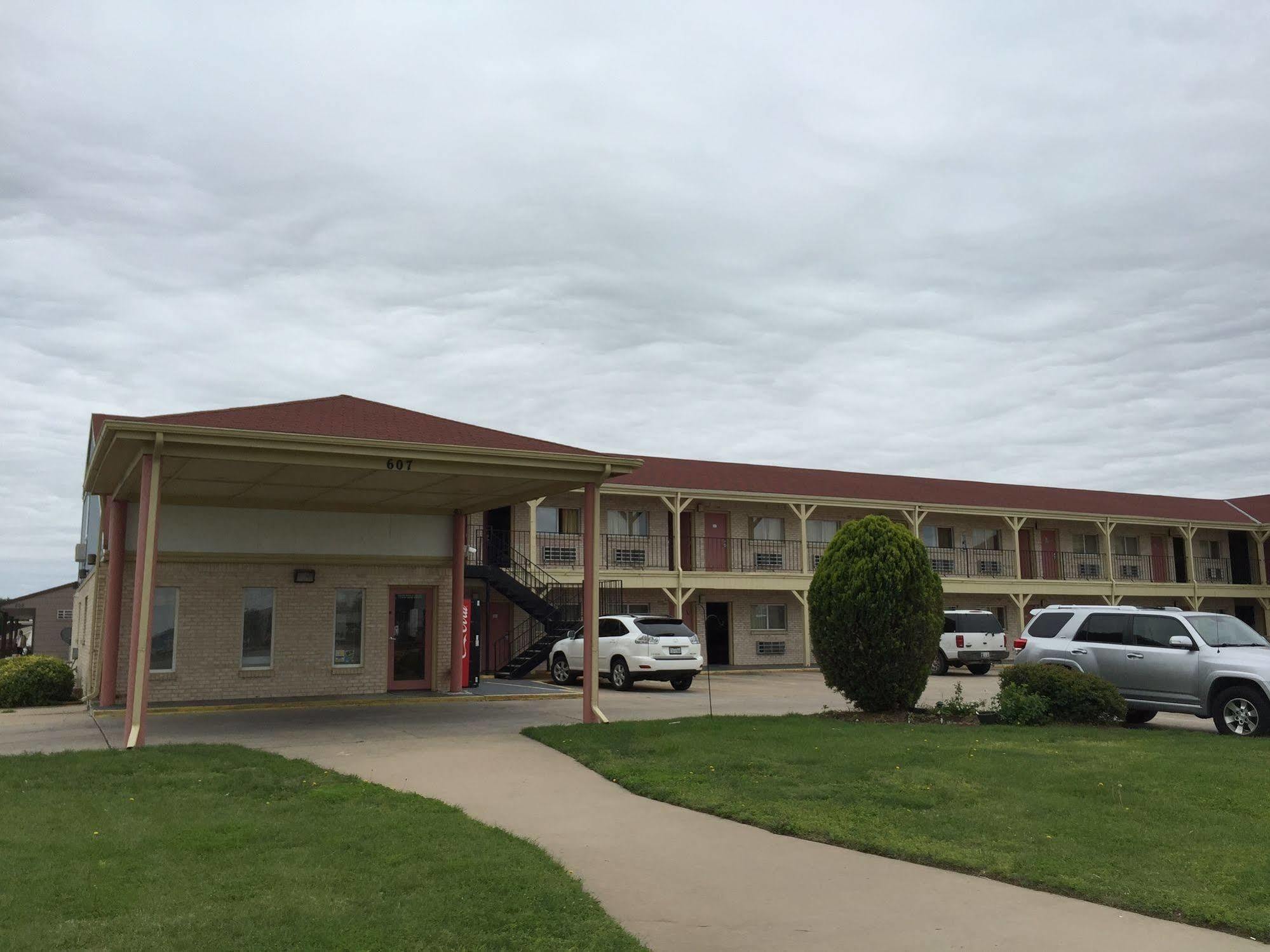 Motel 6 Wichita Ks South I35 Esterno foto